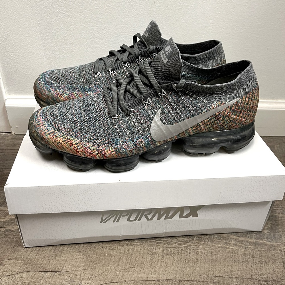 Nike Air Vapormax Flyknit - Mens Sz 12 - Grey